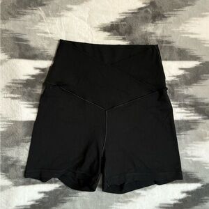 Offline by Aerie Crossover 3” Bike Shorts